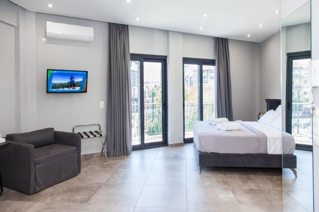 E Spacious Cornered Brand New Studio Apartment E 아테네 외부 사진